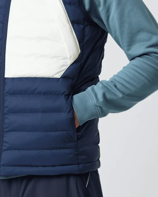 18_50d7650b-0e03-40c3-8331-cec1e0accf9d-819x1024-1.webp Bergen Gilet